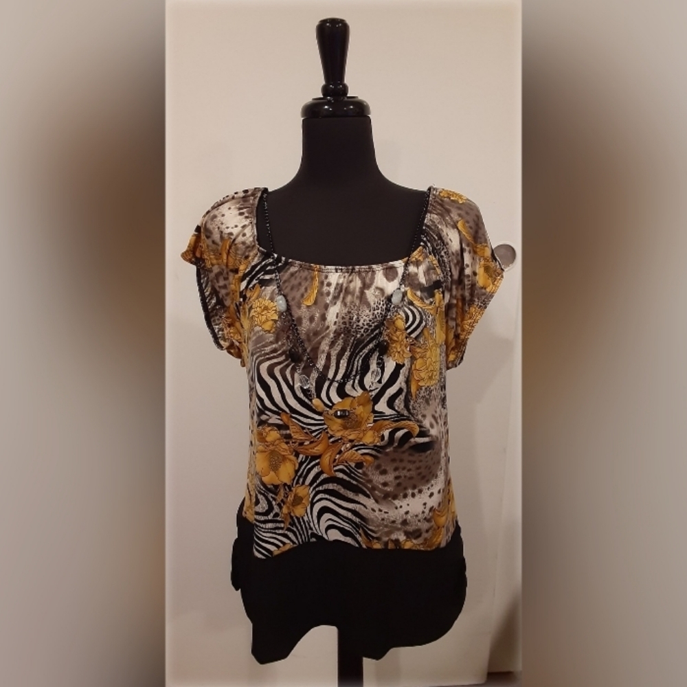 🦋 Banabee Floral Blouse🦋